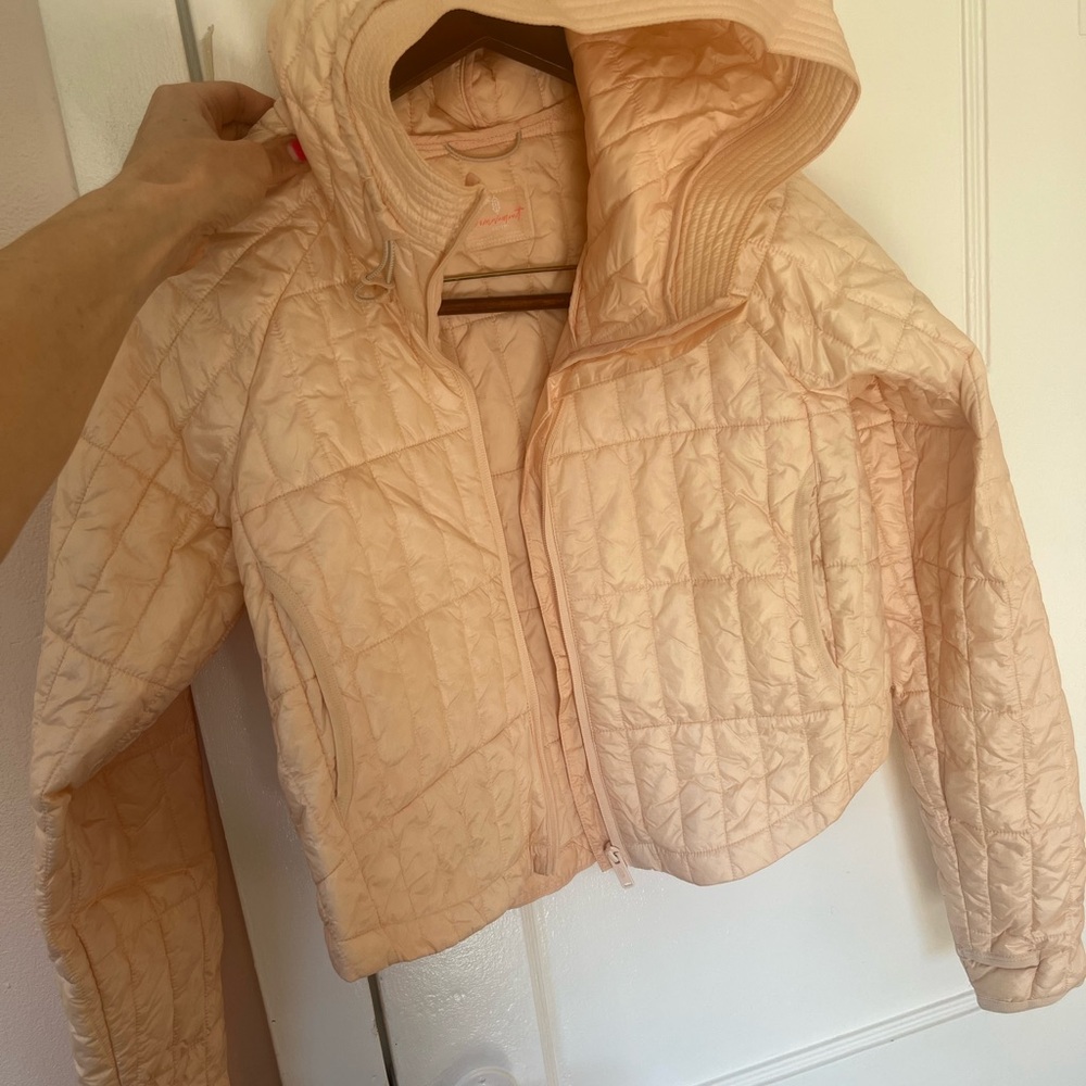 Free People Light as a Feather packable Puffer Jacket size XS - Picture 9 of 9